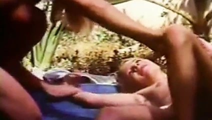 Sıcak devre lezbiyen sahne