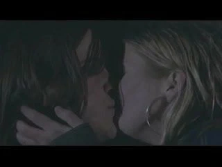 Michelle ryan ve brooke kinsella 'doğudakiler' filminde