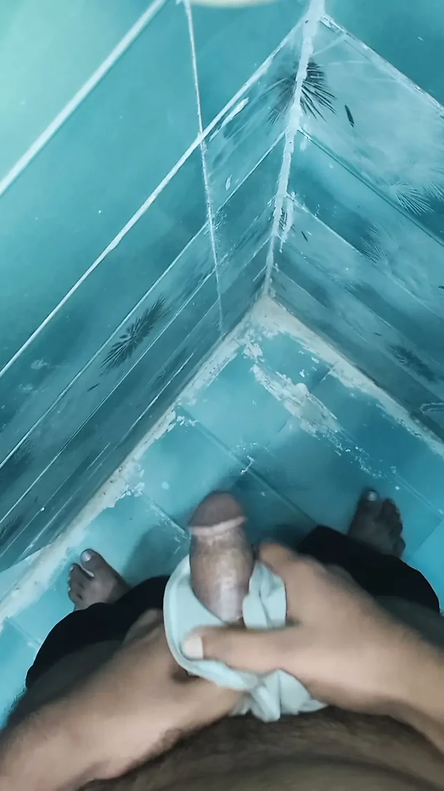 Yalnız çocuk baldızının pantolonuna💦 vurdu.