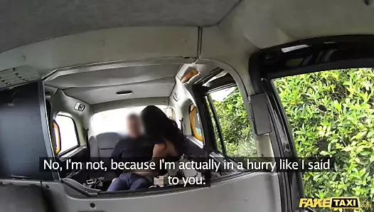 Sahte taksi abanoz alır aşağı ve kirli