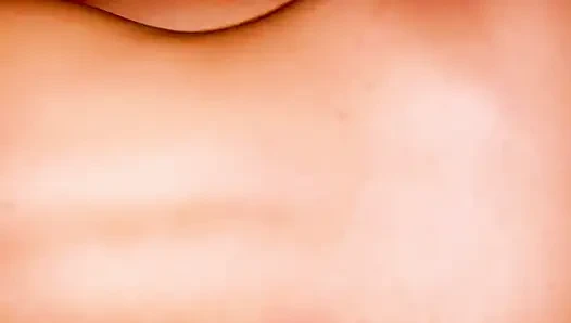 Amatör seks çifti mastürbasyon yapıyor