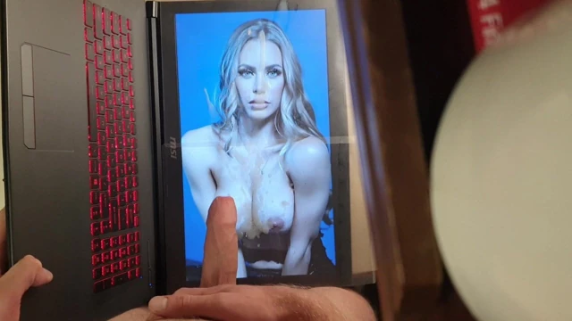 nicole aniston için cumtribute - büyük yük
