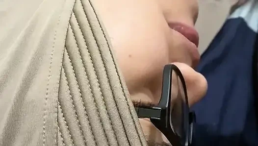 Üvey kız kardeşim içeri boşalmak istedi