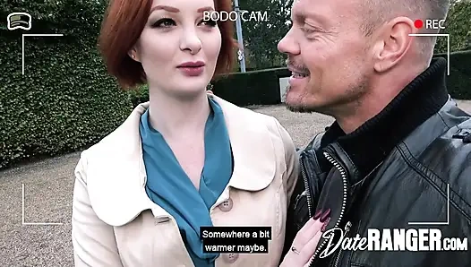 İngiliz kısa saçlı kızıl saçlı sürtük ile inanılmaz ateşli sikiş