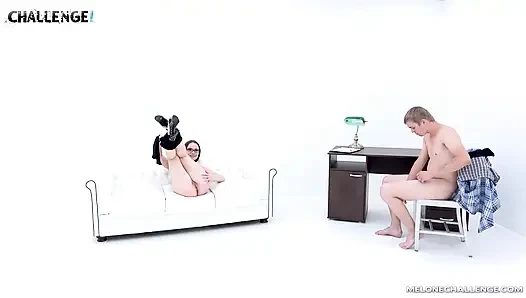 Süper kahraman kameraman tarafından büyüleniyor