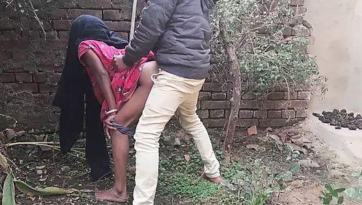 Bhabhi ki Sister Ko Ghar Ke Bahar Me Pela