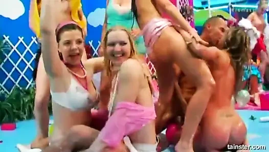 heyecanlı seks bebekleri kahrolası içinde kamu