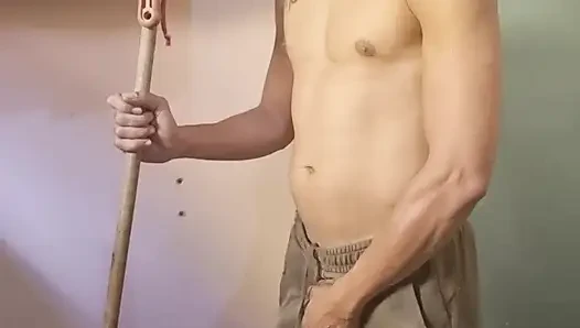 EVLI TESISATÇı YIYICI GAVAT, KARıMı SIKIYOR