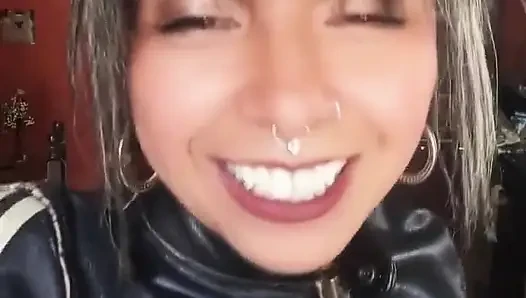 Yavaşça nefes alın, deri içinde sigara içme talimatları.