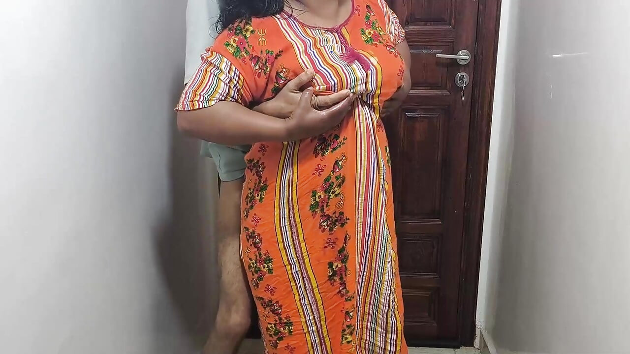 Ateşli seks Suriyeli yeni Arap Suriyeli fahişe ile Tunuslu büyük yaraklı seks Arap kızlar backsex yeni Arap
