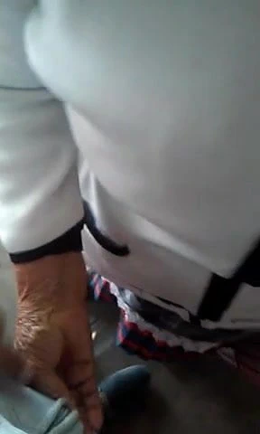 Abuela Rosa me agarra la verga