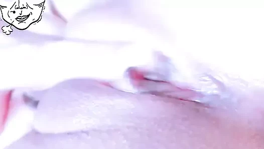 Sıkı bakire amcığımı ve mastürbasyonumu değerlendir