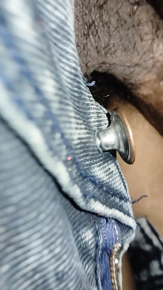 Kayınbiraderi penisini boşaltıyor, seksi video, seksi video, seks videosu.