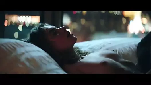 Imogen çıplak seks frank ve lola poots