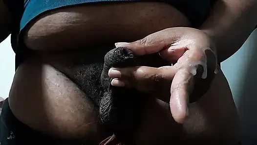 Onun dölü, dölünü: iri güzel kadın, büyük zenci yarağı, trans