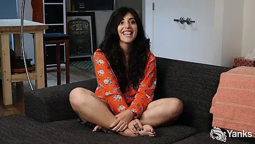 Catalina Rene'in bacak sallayarak orgazmları