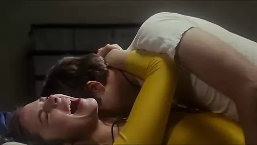 Kim kedi. çıplak kızlar - '' domuz eti ''