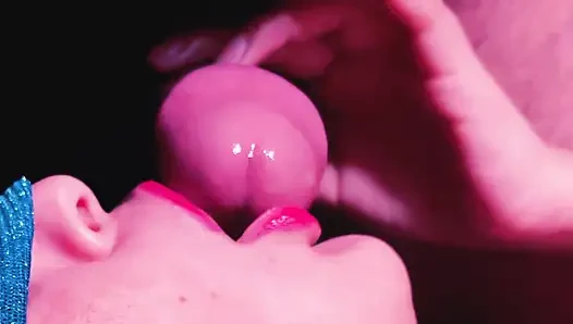 Yakın çekim : harika sakso - asmr ağzı emiyor bölüm 1