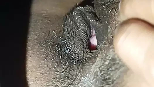 Gündüzleri kayınbiraderim tarafından sikildim. Ben de seni istiyordum.