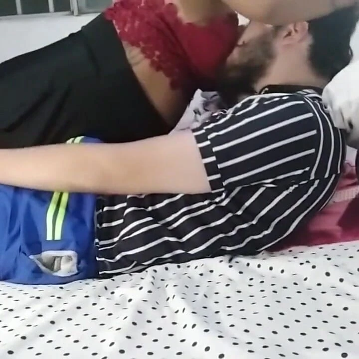 En iyi arkadaşım bana karısını verdi ve Abd'ye gitti