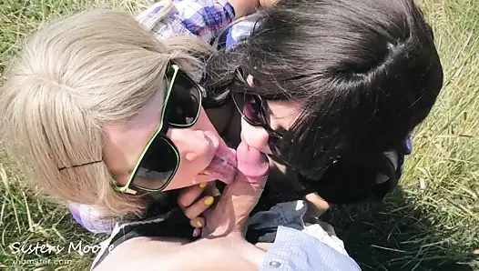 Açık oral seks ile 2 kızlar, ağzına boşalmak, boşalmak öpüşmek