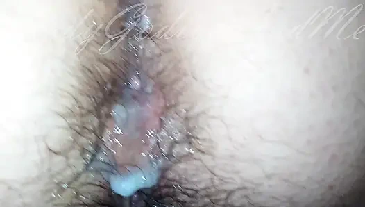 Süper kıllı götümü sert sikiyor ve bana zevk verdiriyor ve ateşli kalın dölle dolduruyor! 💦 Anal dölleme - amatör - yakın çekim