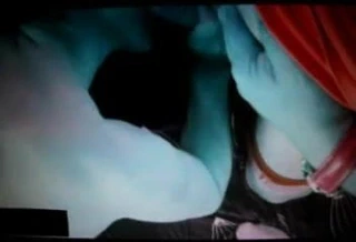 Il Gicle sur sa gueule, sürtük yüzüne boşalıyor