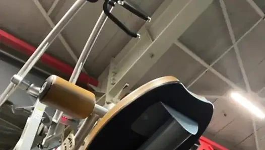 Jucielussie workout in the gym