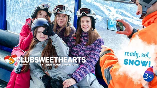 Hazır, set, snow! Lezbiyenler clubsweethearts için fotoğraflı adamla sikişiyor