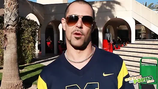 Üniversite öğrencileri: Mara López