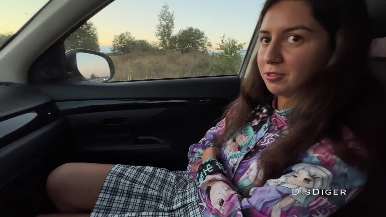 Cute hitchhiker agreed to suck and fuck - Russian Public Agent