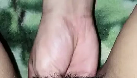 İlk kez fisting kıllı blk grl