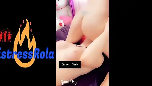Rola genç kız arkadaşıyla köle olmaya çalışıyor