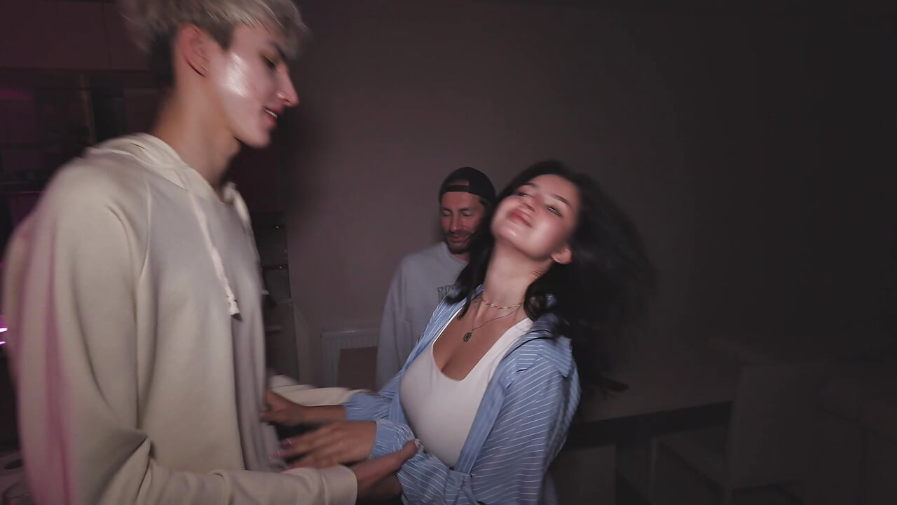 The cuckold joined in on the sex when the other guy was already fucking his girlfriend.