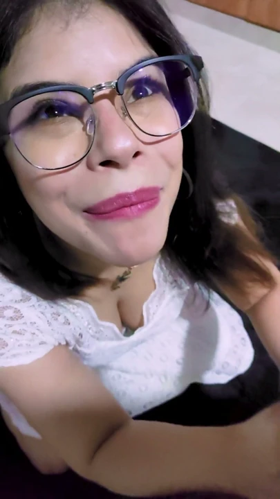 Katolik kız, oral seks videosu sızdırıldıktan sonra kiliseden atıldı | Klip 2