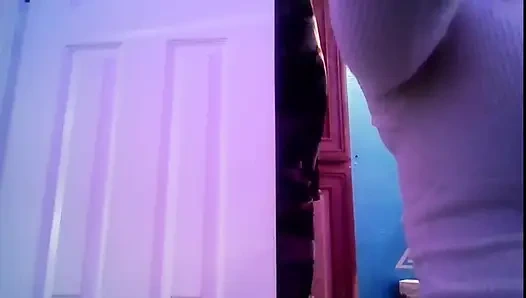 Azgın kız mans değilken amını ovuyor