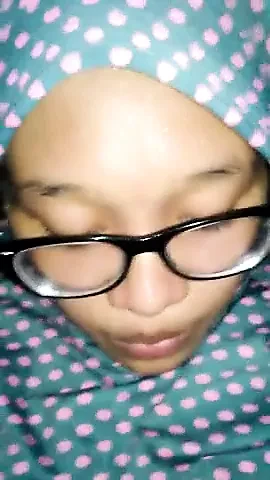 indonesian jilbab tudung memek berbulu 1