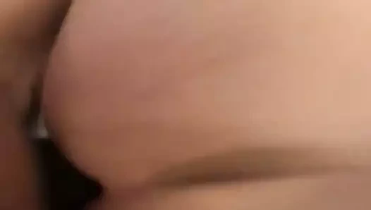 hotwife çikolata seviyor