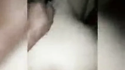 Gece boyunca onu becer