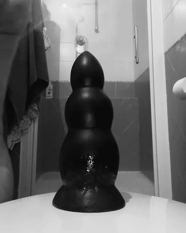 Dildo Dansı