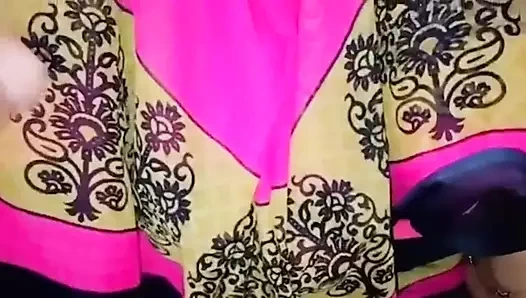 Desi sıcak öğretmen ke hath beni arazi pakdba diya öğrenci ne