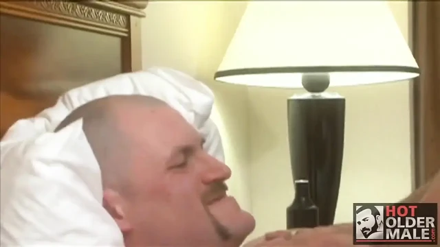 Erkekler Şehri: Buster ve Steve