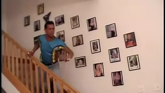 İki akıllı öğrenci biraz eğlenmeye karar verdi