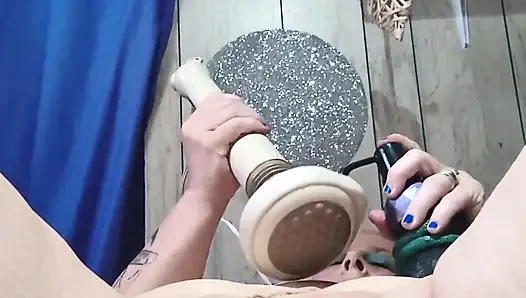 Azgın kaltak edepsiz ihtiyaçlarını memnun etmek için 3 kullanıyor