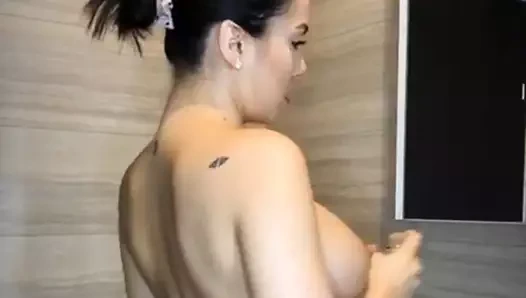 Kadınlar