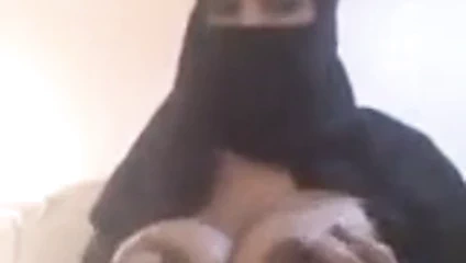 Desi muslim milf süt tanker