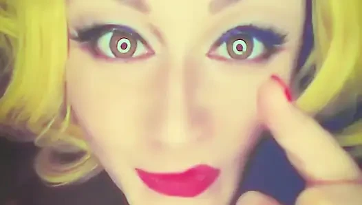 Lana Aka Tanrıça Lana ile işteki ilk günün.