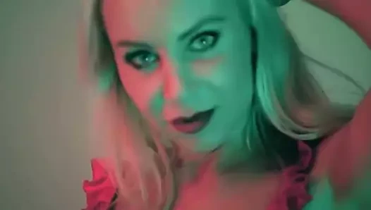 Izabella mandity macar milf