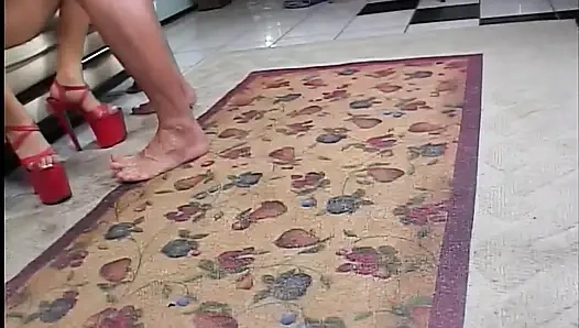 Yüz sikişi ile sert seks