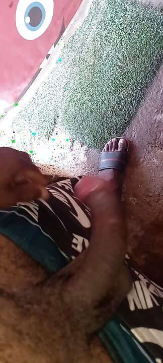 Curky aunt gets fucked in abandoned bathroom